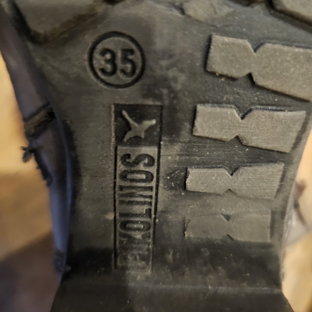PIKOLINOS Boots - Picture 9 of 11